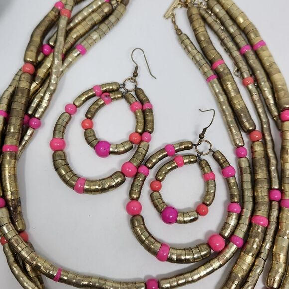 CHICOS Long Layered Geometric Chunky Necklace Pink Antique Gold Earrings Set - Picture 3 of 7